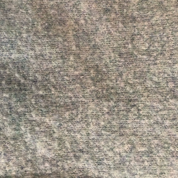 Simons light blue v-neck sweater, size M - Picture 6 of 6